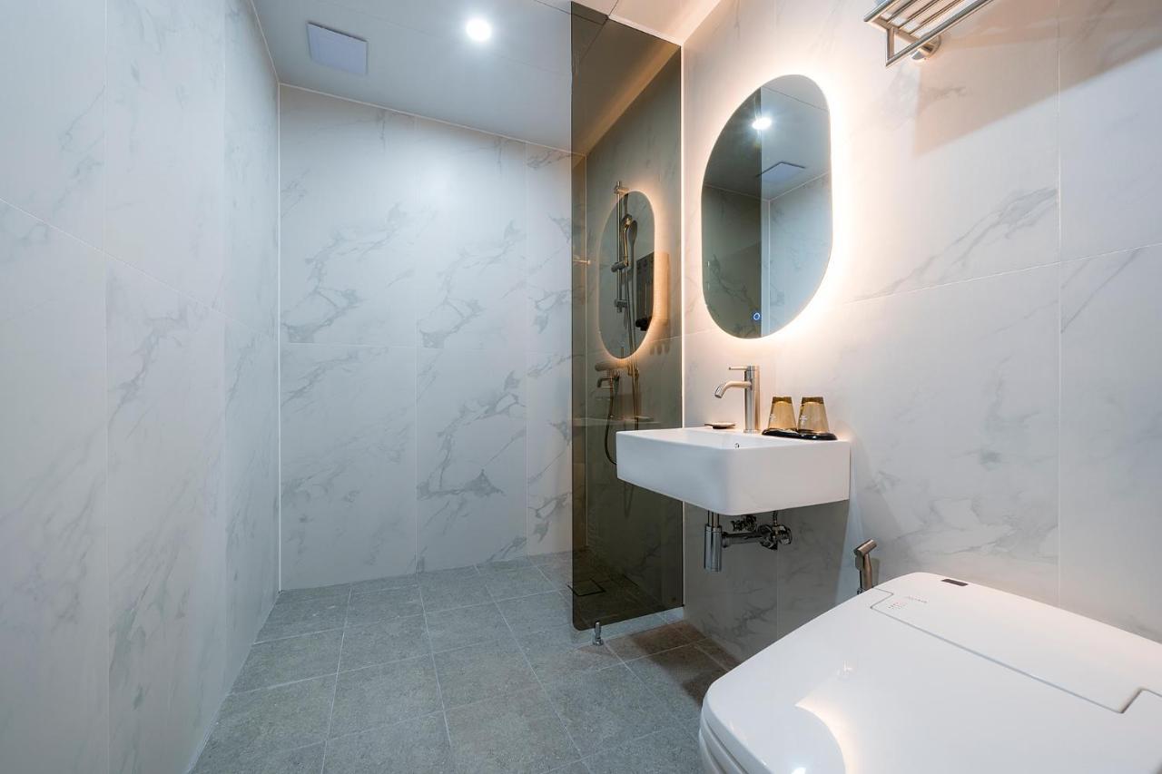 Brown Dot Hotel Pyeonghwa Plaza Mokpo Exteriör bild