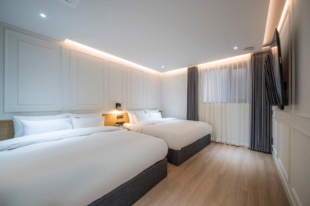 Brown Dot Hotel Pyeonghwa Plaza Mokpo Exteriör bild