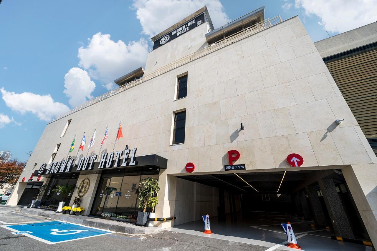 Brown Dot Hotel Pyeonghwa Plaza Mokpo Exteriör bild